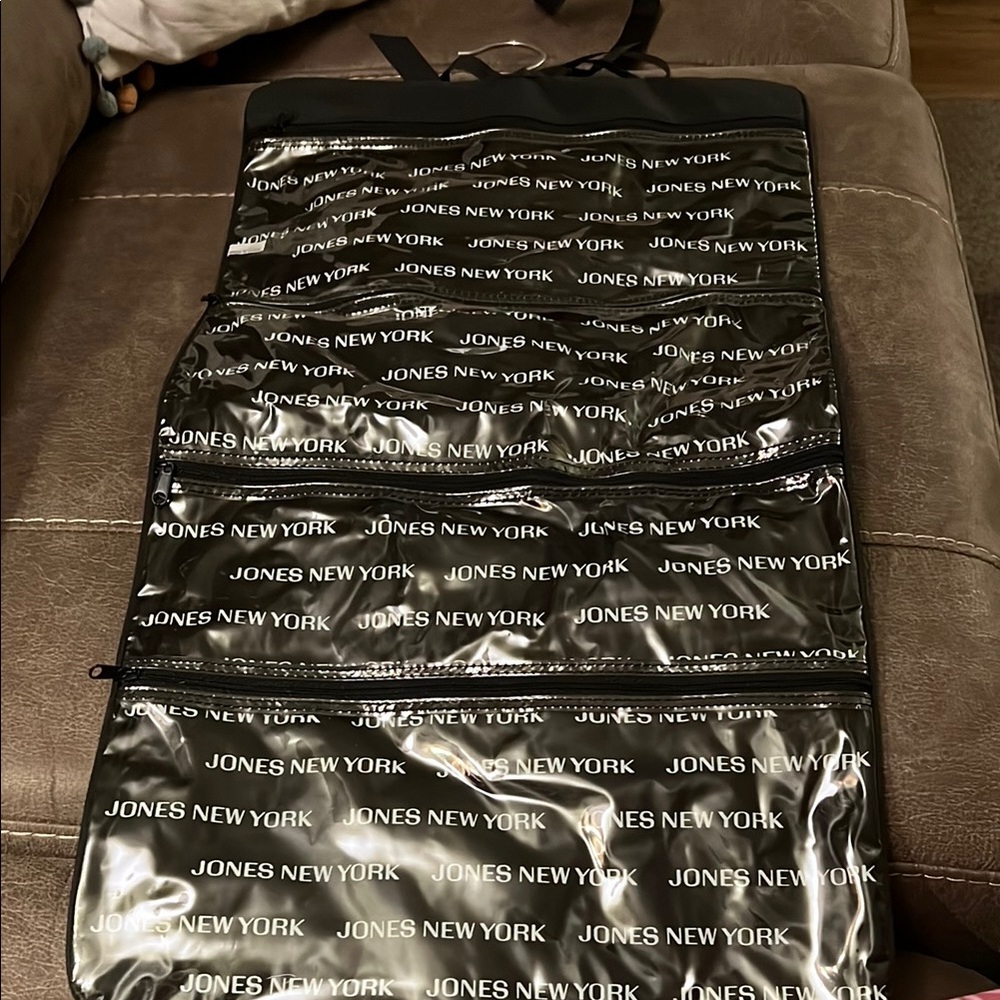 Jones New York Travel Organizer